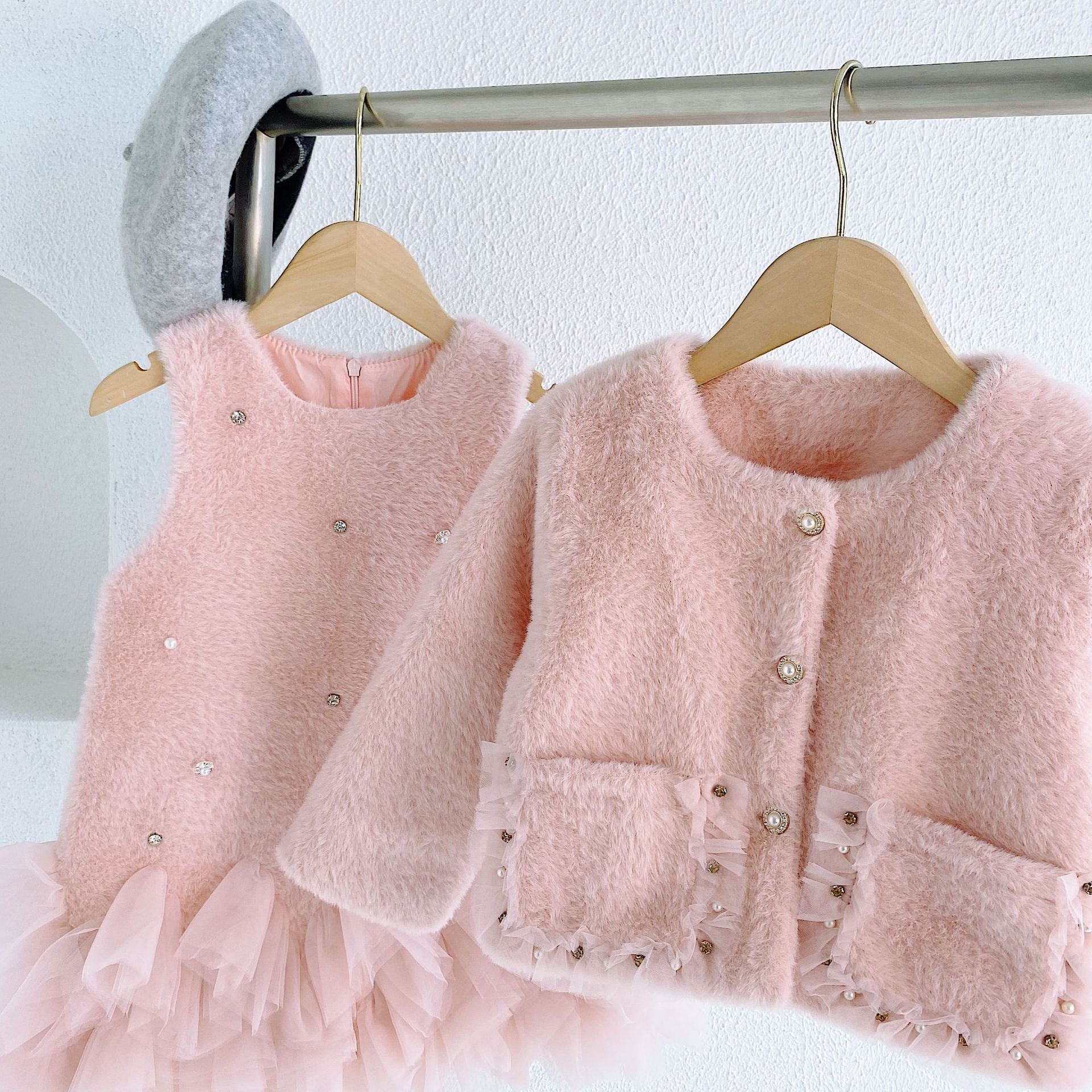 Girls Clothing Sets Winter Kids Girl Sweet Faux Fur Coat and Dress 2pcs Clothes Suit Children Girl Princess Warm Clothes 3 5 8