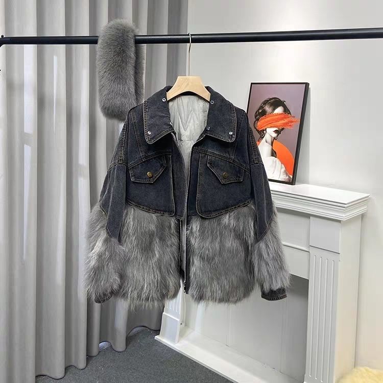 Fashionable European Style Thick Fur Collar Winter New Women's Denim Jacket with Patchwork Fur Parkas