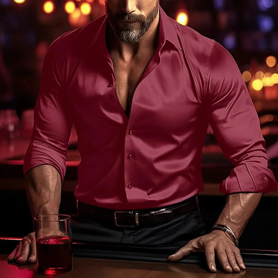 The new men's shirt is made of high-quality and soft fabric.