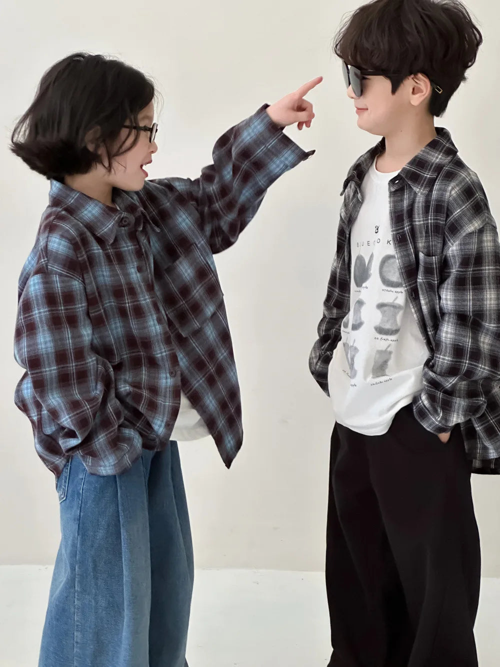 Children's Shirt 2024 Autumn Boys and Girls Korean Version Velvet Plaid Shirt Children's Casual Versatile Loose Long Sleeve Top