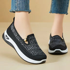 Shoes for women 2025 Spring Autumn hot casual shoes with soft soles lightweight single shoe for women breathable mother shoes