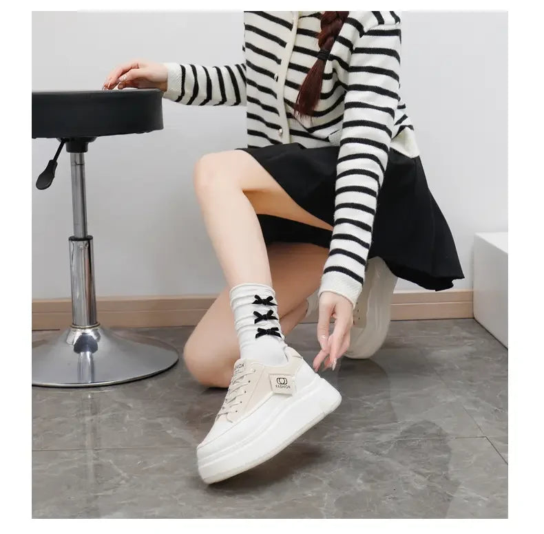 Shoes for Women Autumn Trend New Woman Flats Shoes Chunky Lace-up Soft-sole Casual Sneakers Female Vulcanized Shoe Walking Shoe