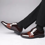 Social Shoe for Men Casual Business Patent Leather Dress Shoes Man Bright Upper Pointed Toe 2025 Trend Office Suit Footwear New