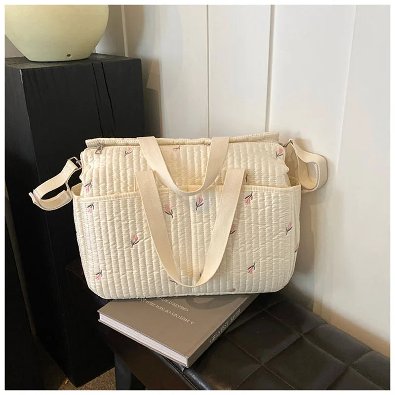 New High-capacity Mummy Bag Embroidered Bear Mother and Baby Handbag Baby Bottle Diaper Portable Baby Stroller Bag