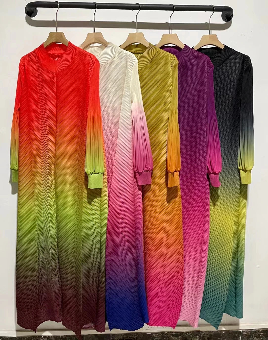 Miyake Pleated Maxi Long Miyake Dress Gradient Color Lantern Sleeves Half Turtleneck Formal Dresses for Women 2024 New Vestidos