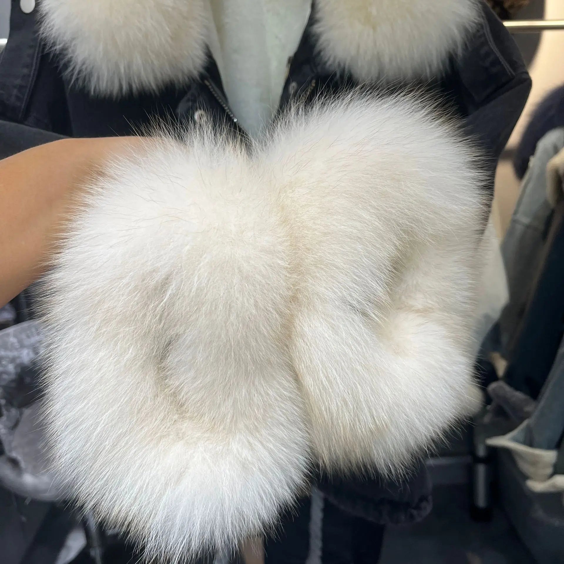 Fox Fur Denim Jacket for Women Fleece-Lined and Thickened Winter 2025 New Korean Style Loose Fit Batwing Sleeve Cotton Coat