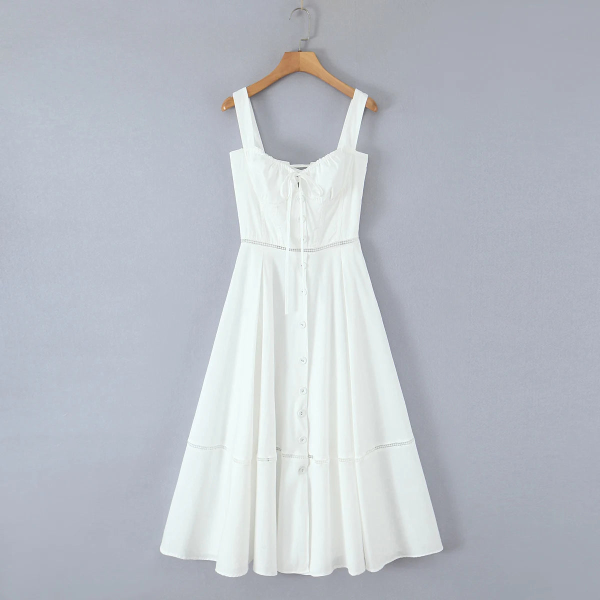 2025 summer new product women's clothing fashionable, fresh, sweet and elegant waist-hugging lace-up design suspender dress
