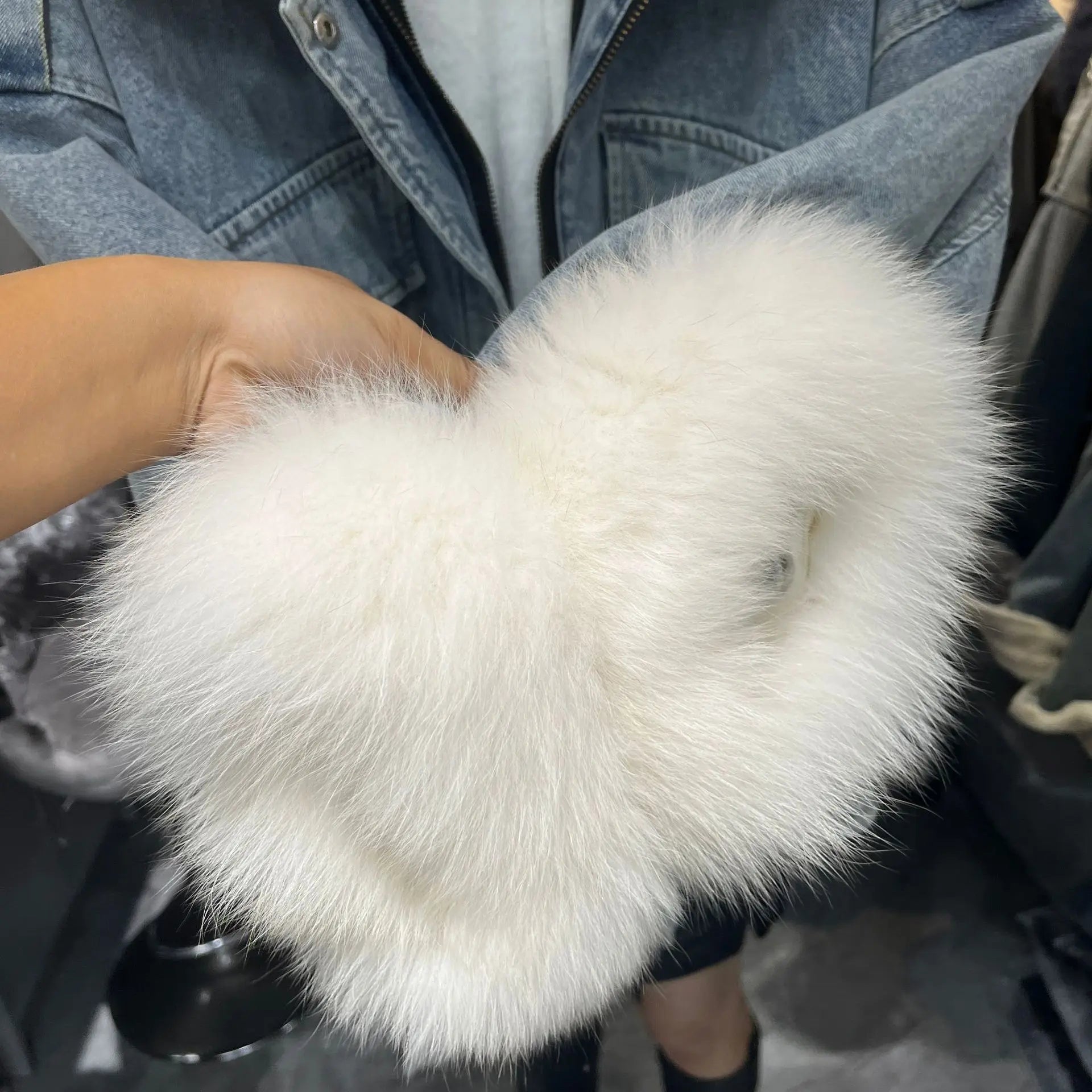 Fox Fur Denim Jacket for Women Fleece-Lined and Thickened Winter 2025 New Korean Style Loose Fit Batwing Sleeve Cotton Coat