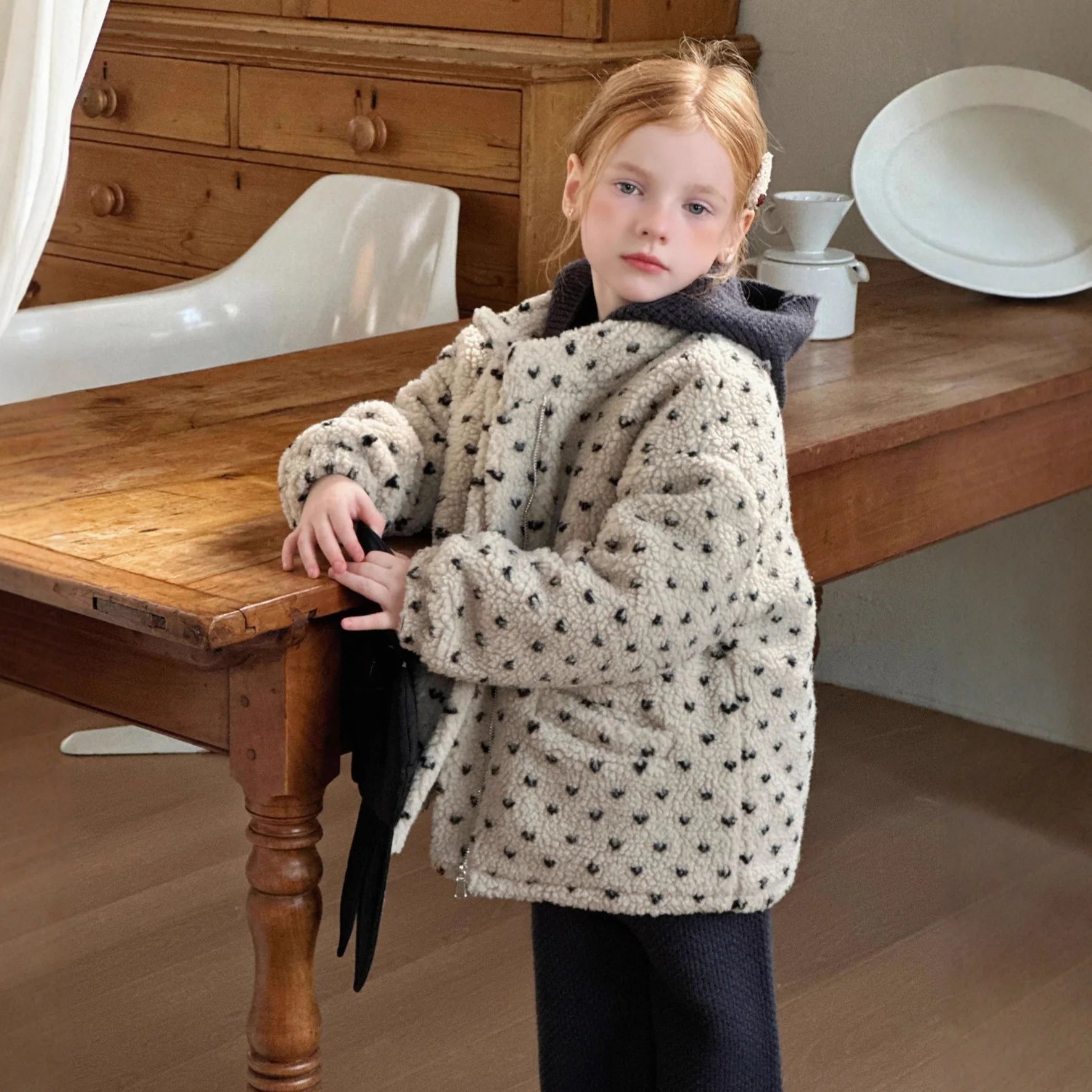 Girls Coat 2025 Winter New Thick Design Plush Stand Up Collar Jacket Daily Casual Versatile Temperament Warm and Comfortable