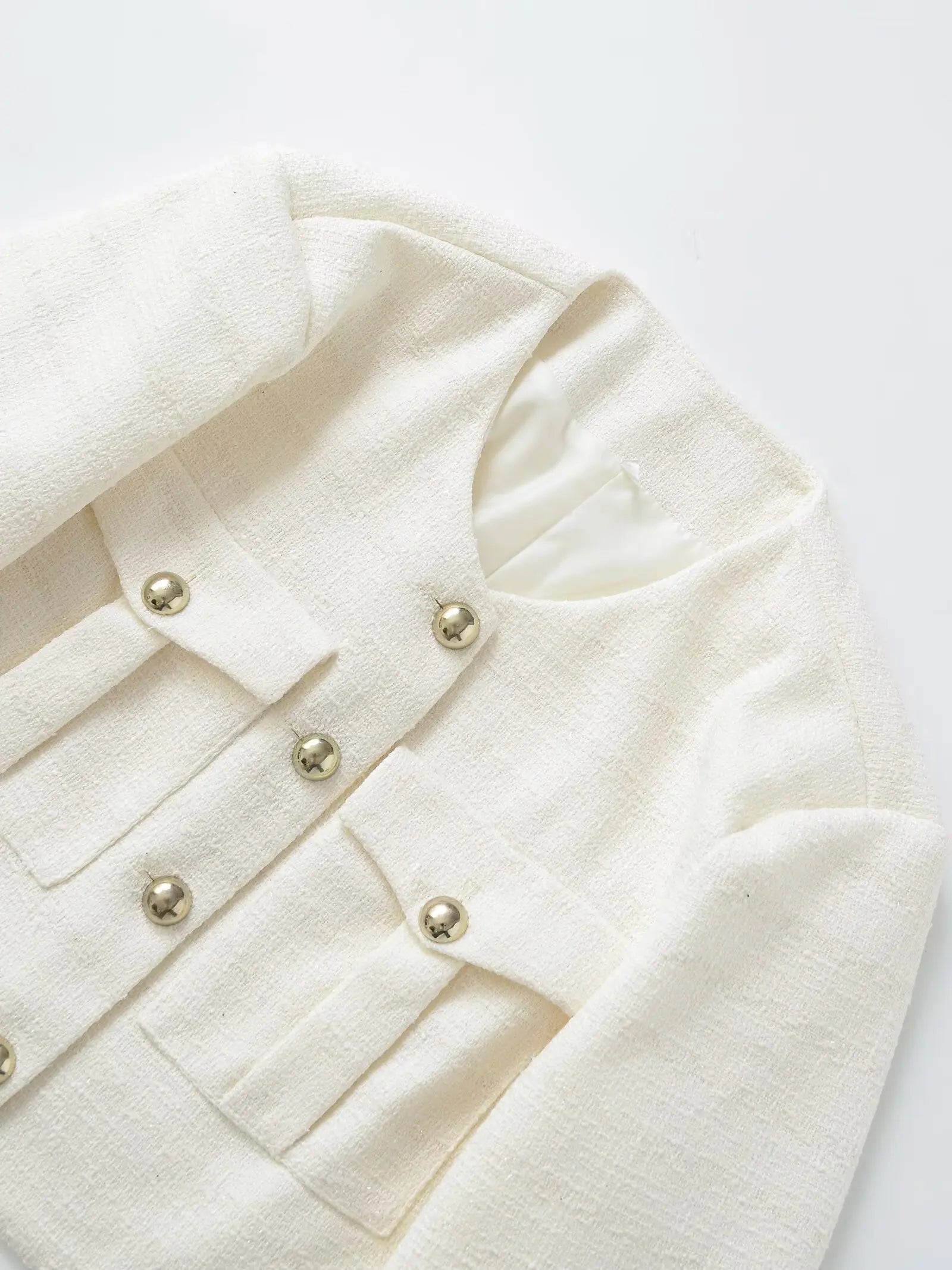 Women's Jacket Autumn New Style White Long Sleeve Button Decorative Short Jacket Aristocratic Style Personalized Fashion