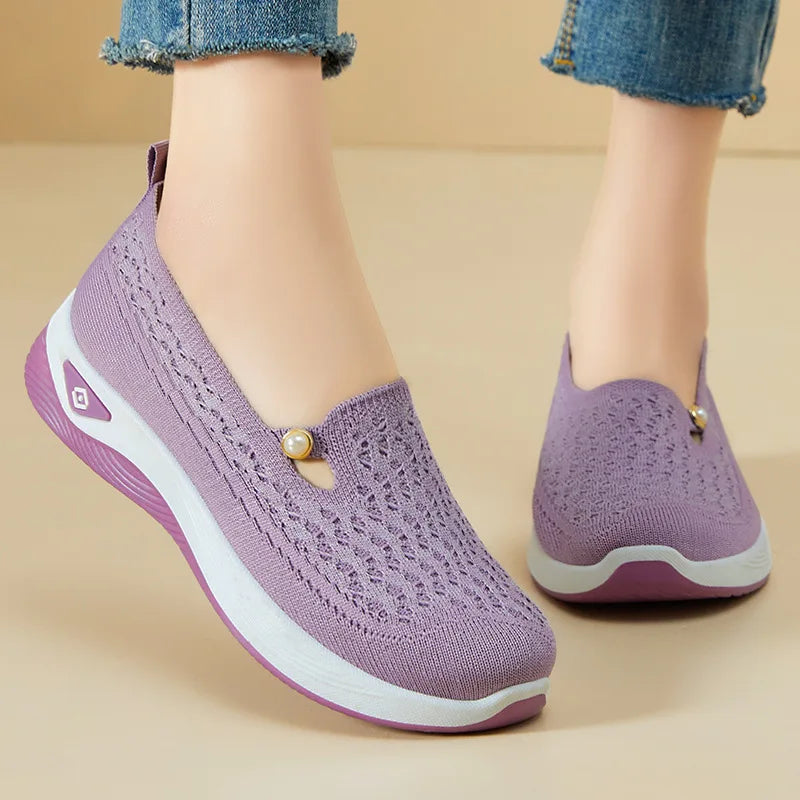 Shoes for women 2025 Spring Autumn hot casual shoes with soft soles lightweight single shoe for women breathable mother shoes