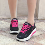 Women's Shoes Outdoor Casual Shoes Autumn Fashion Platform Vulcanized Shoes Flat Sole Walking Shoe Plus Size Lace-up Sneakers