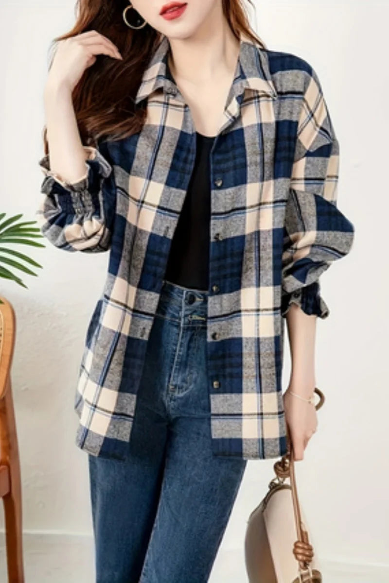Ladies' fashionable checkered long sleeved jacket
