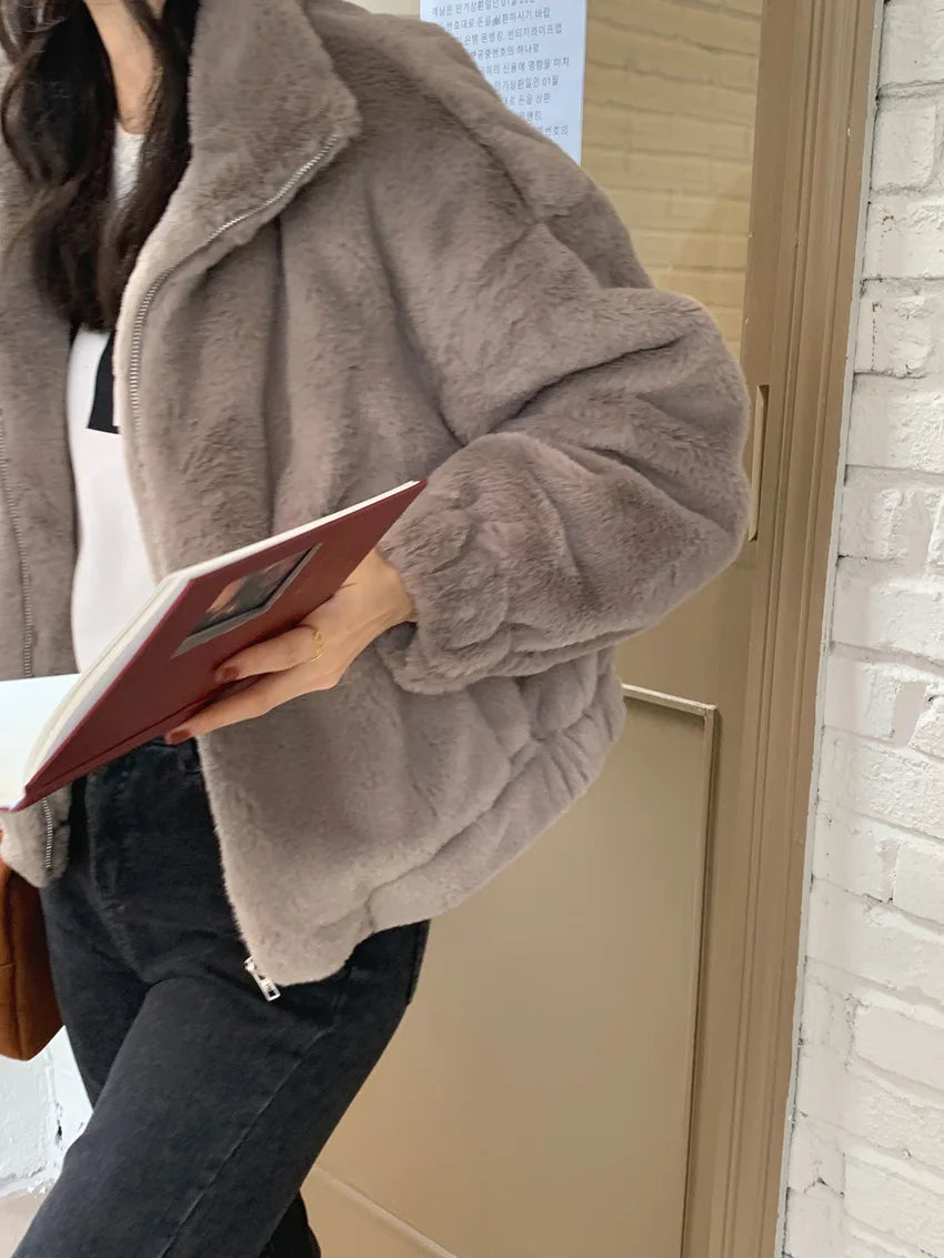 Women Autumn Winter Thicken Warm Coat Stand-Collar Loose Fur Plush Zipper Jacket Soft Comfortable Casual Simple Solid Outerwear