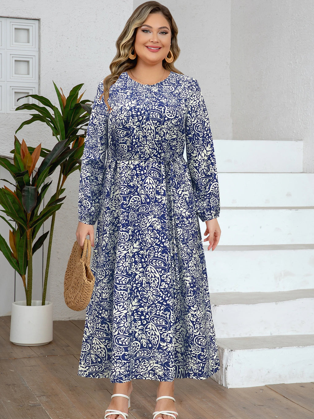 Plus Size Paisley Print Maxi Dress Women Long Sleeve Round Neck Loose Fit Boho Dress Casual Daily Wear