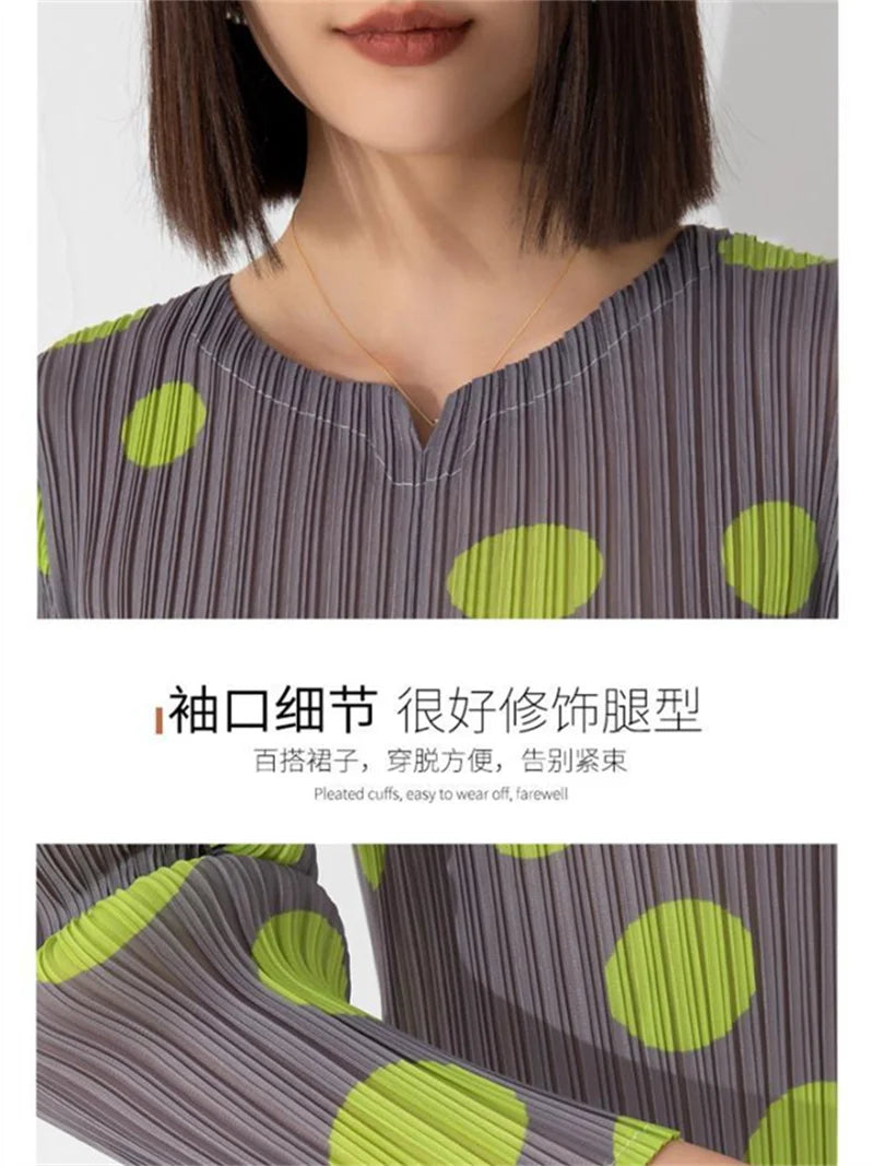 Long Dresses Womens Dresses Folding Dress Spring and Autumn Women's new High-end Design with Relaxed Temperament and Long Skirt