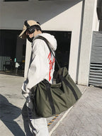 Handheld travel bag, large capacity sports and fitness bag