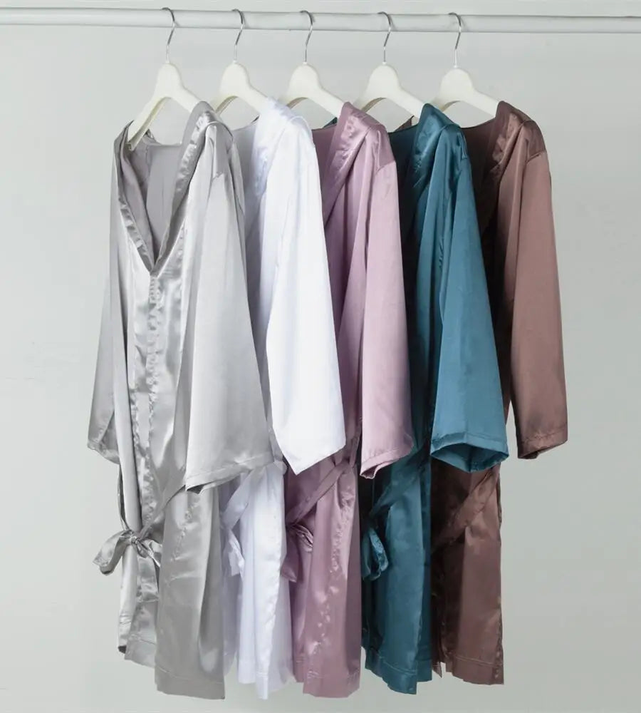 Sexy Sleepwear Men Robes Bathrobes Soft Silky Short Sleeve Nightgown Mens Homewear Dressing Gown Male Pajamas (No shorts)