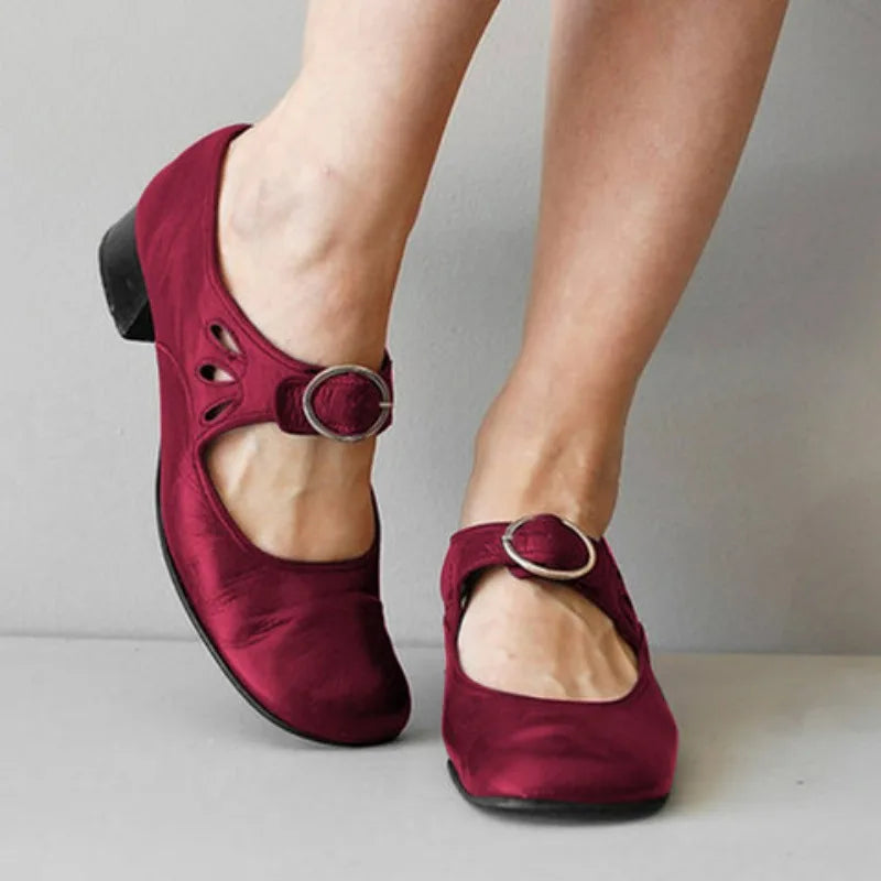 Women Shoes Low Heels Single Shoes Retro New Soft Sole Women Casual Shoes Thick Heels Work Mother Shoe Buckle Shallow High Heels