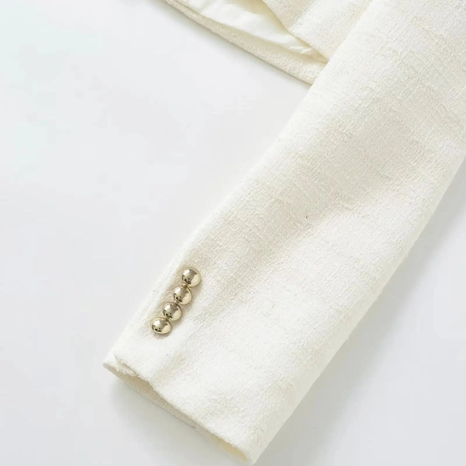 Women's Jacket Autumn New Style White Long Sleeve Button Decorative Short Jacket Aristocratic Style Personalized Fashion