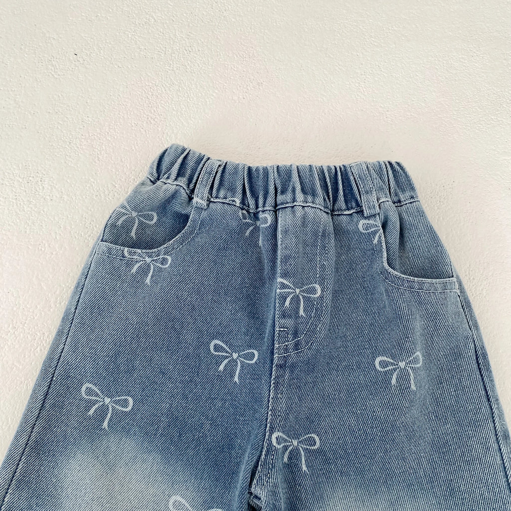 New autumn clothing for babies aged 0-3, with bow printed denim pants for baby girls, fashionable
