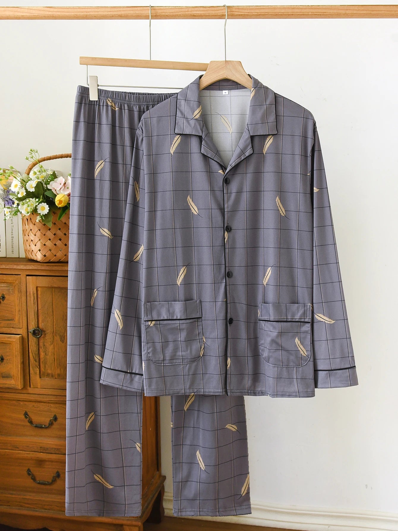 Men's Pajamas Can Be Worn Outside in Spring and Autumn, Cardigan Long-Sleeved New Casual Home Wear Men's Autumn and Winter Suits