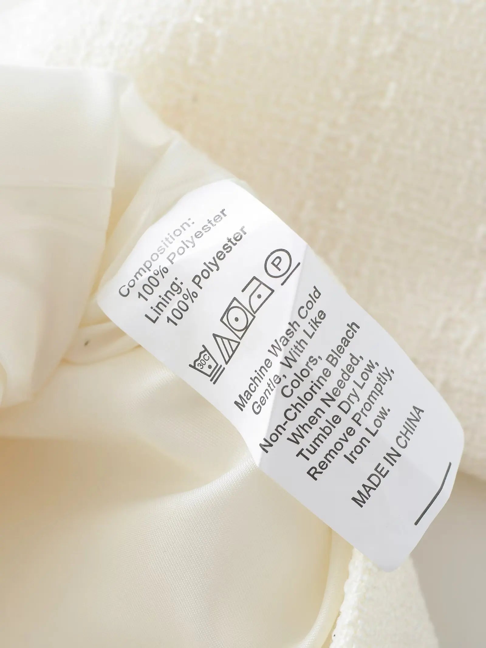 Women's Jacket Autumn New Style White Long Sleeve Button Decorative Short Jacket Aristocratic Style Personalized Fashion