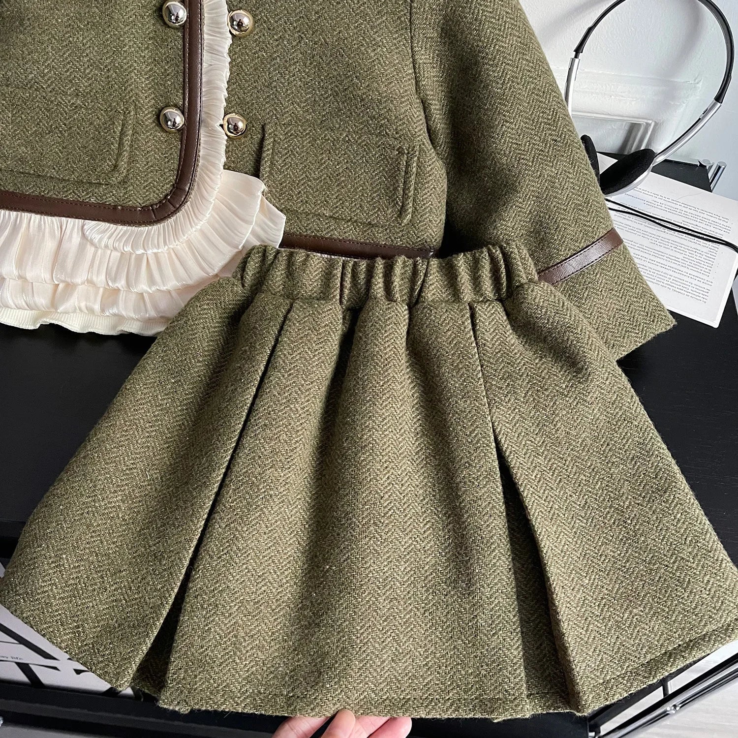 Girls Sets New Autumn and Winter Clothing Korean Children Temperament Top Coat Solid Color Skirt Two Piece Childrens Sets