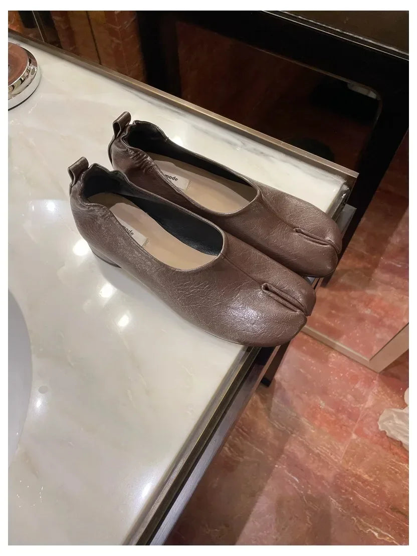 2025 Women Slip on Casual Loafers Chunky Heel Shoe Soft Moccasins Footwear New Fashion Split Toe Shoes Zapatos De Mujer