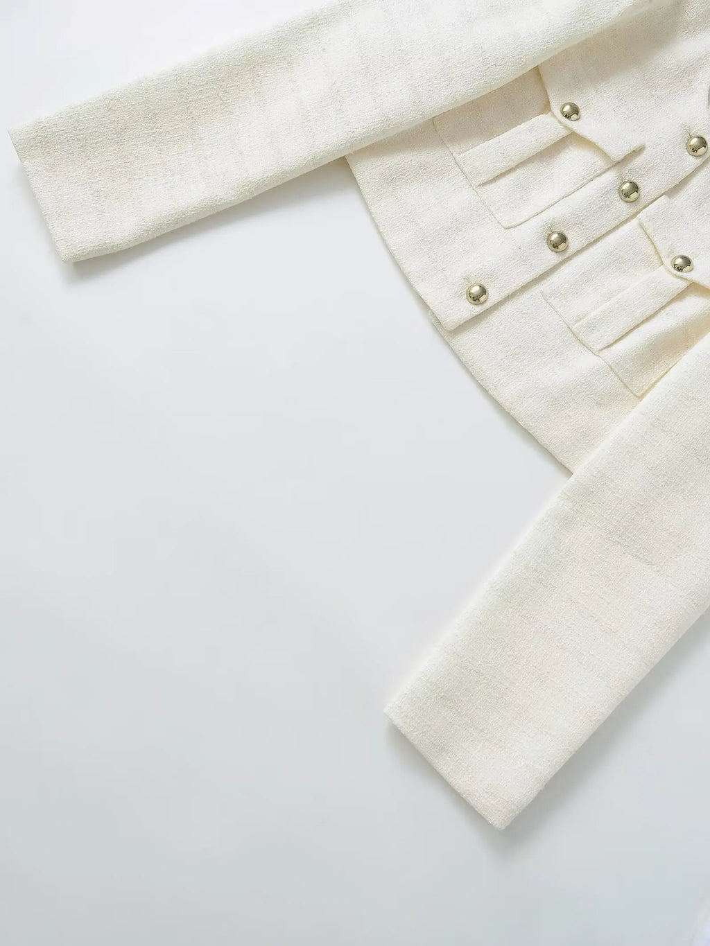 Women's Jacket Autumn New Style White Long Sleeve Button Decorative Short Jacket Aristocratic Style Personalized Fashion