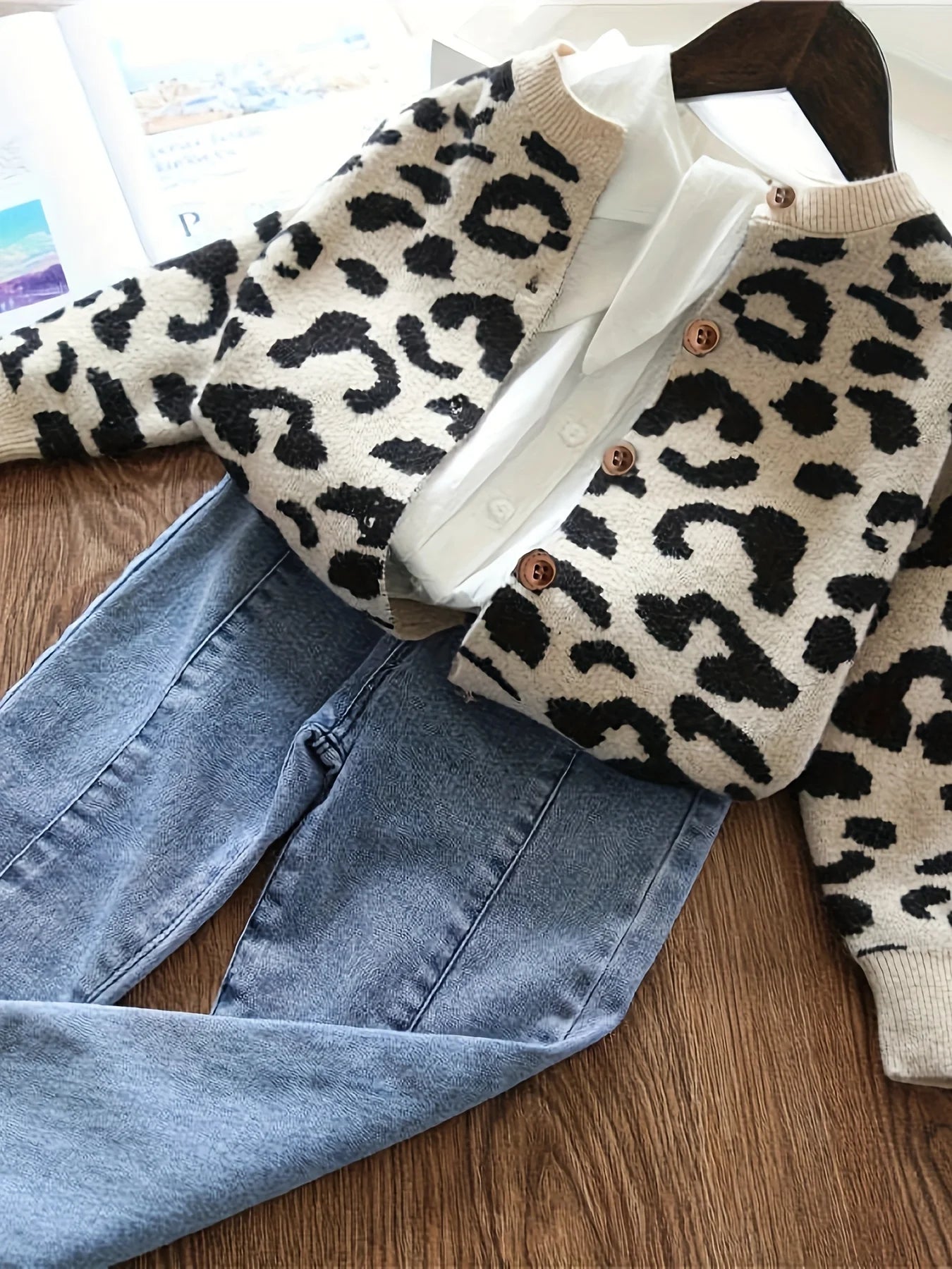 Girls' Cardigan Jacket Knitted Sweater Stylish Leopard Print Little Girl Jacket Baby Jacket Spring and Autumn New Trendy Style