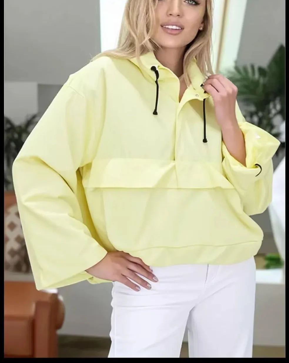 Fall 2025 Women's Casual Spor Loose Fit Stand Collar Long Sve Hooded Jaet Windbreaker Outerwear Polyester Fiber 00%