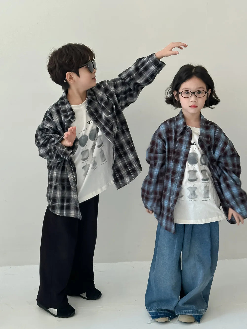 Children's Shirt 2024 Autumn Boys and Girls Korean Version Velvet Plaid Shirt Children's Casual Versatile Loose Long Sleeve Top