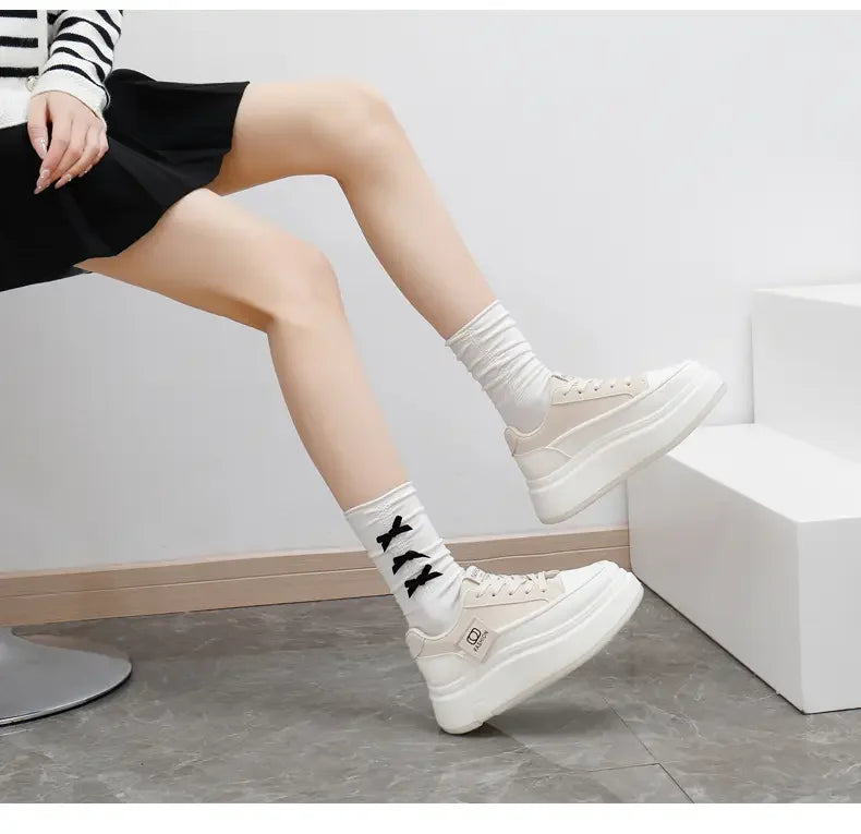Shoes for Women Autumn Trend New Woman Flats Shoes Chunky Lace-up Soft-sole Casual Sneakers Female Vulcanized Shoe Walking Shoe